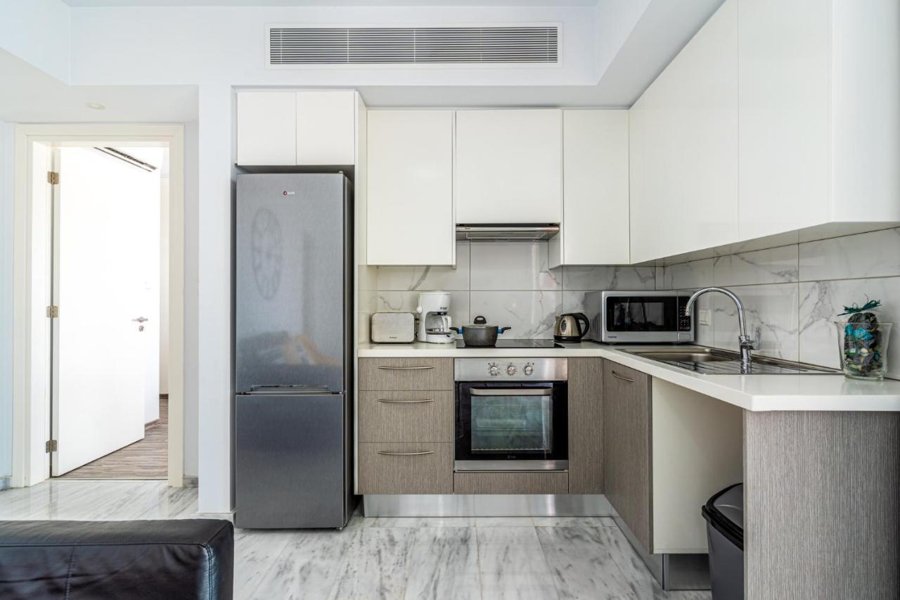Oyster 1-Br Apt In Larnaca Luaran gambar